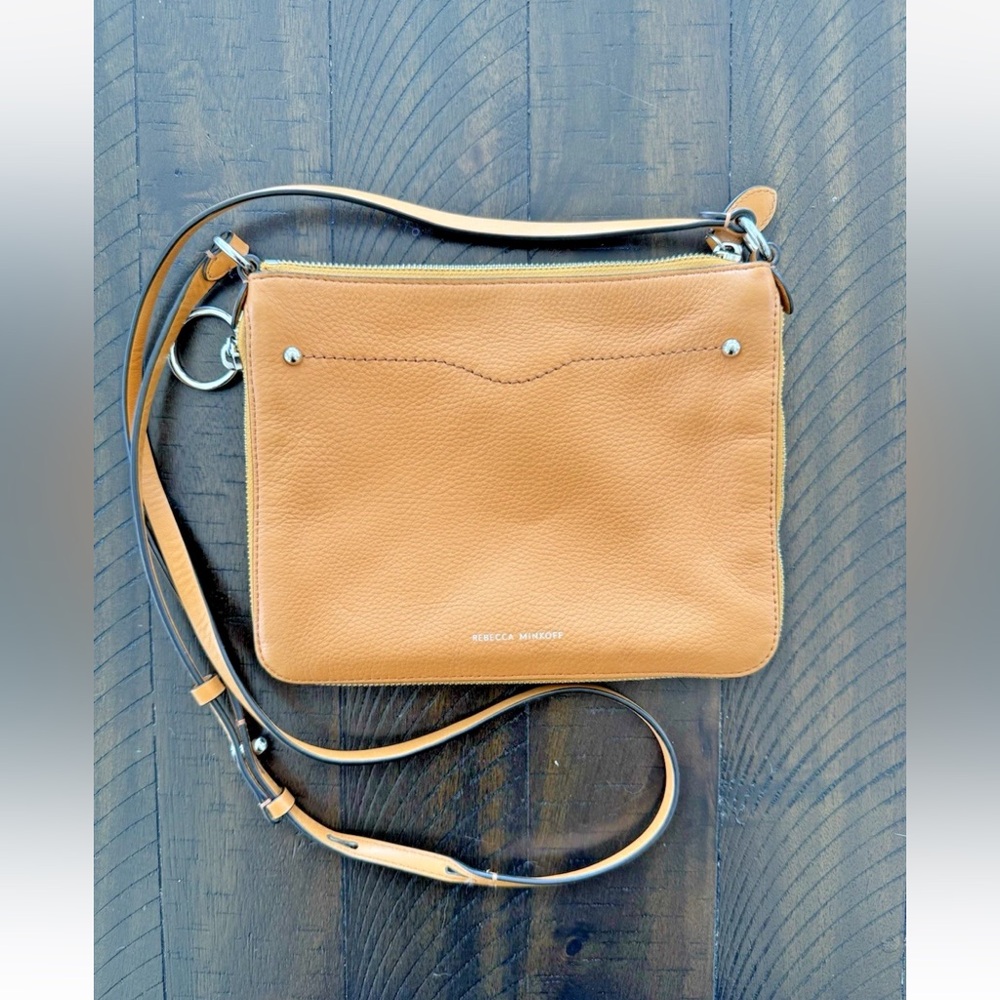 Rebecca Minkoff Tan “Glow” Jody Top Zip Xbody Expandable Leather Crossbody Purse